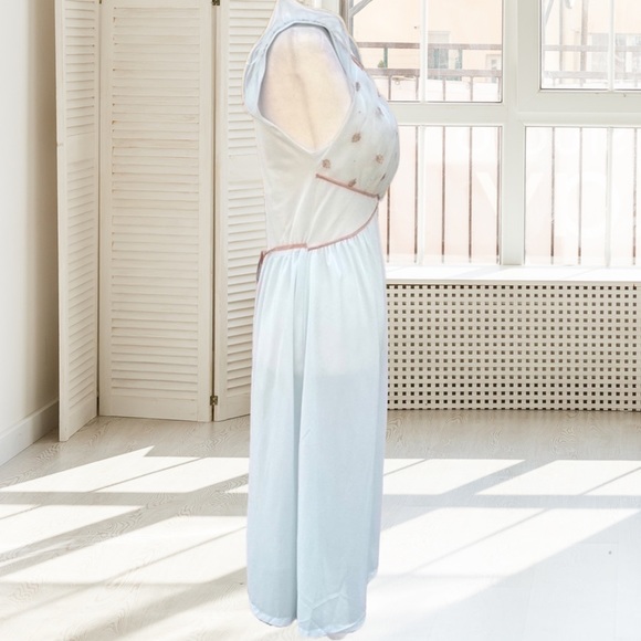 Vintage 70s USA Lace Embroidered Sheer Nightgown Puff Ruffled Sleeves - Picture 3 of 7